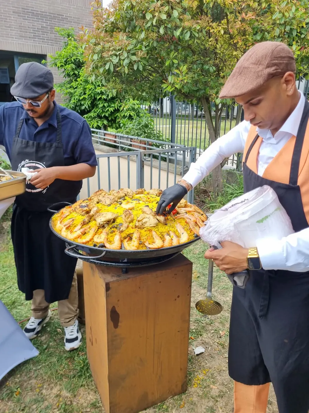 Service de la paella géante : Teemout's Truck