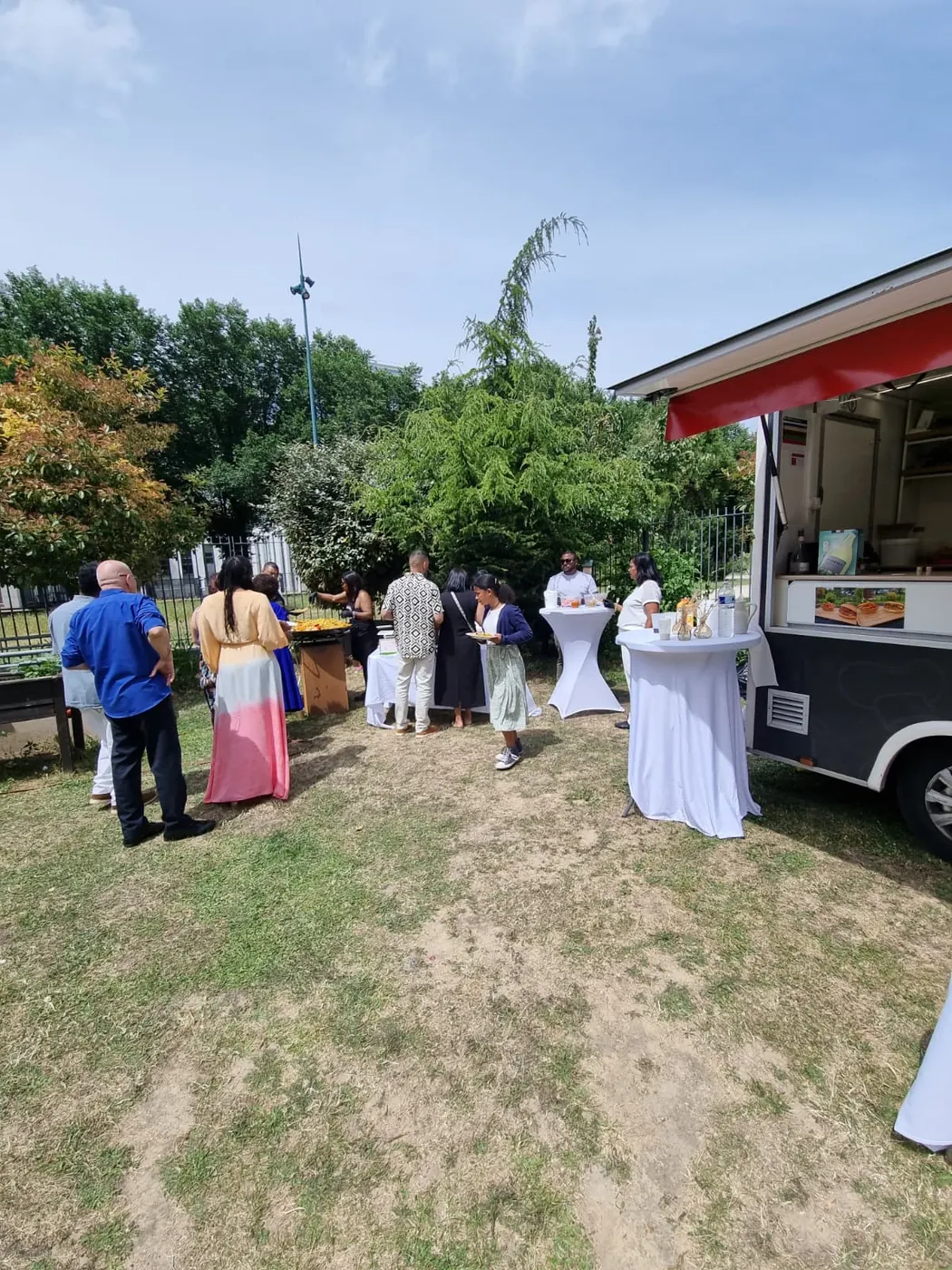 Food Truck : Teemout's Truck