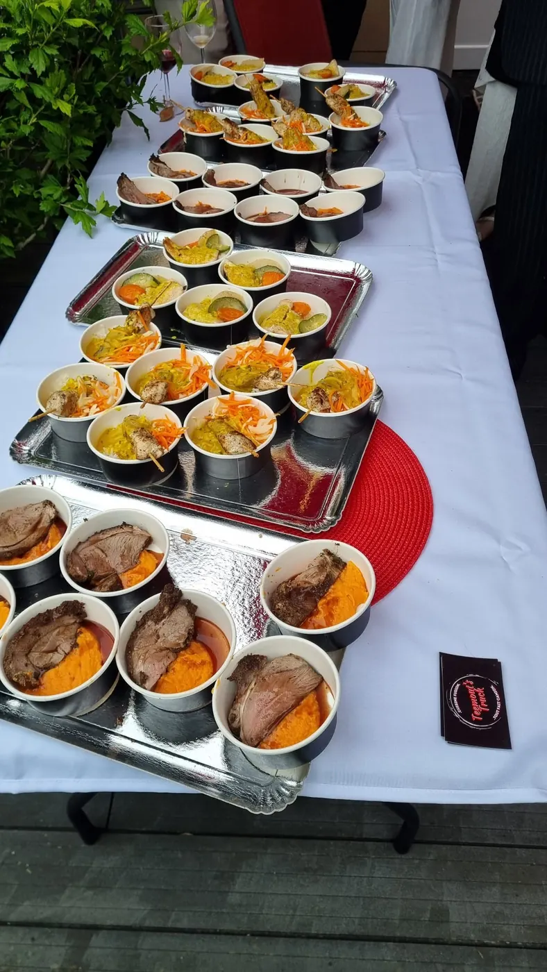 Live cooking mariage : fumée et convivialité Teemout's Truck