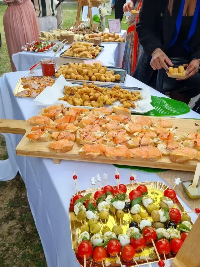 Buffet traiteur Teemout's Truck